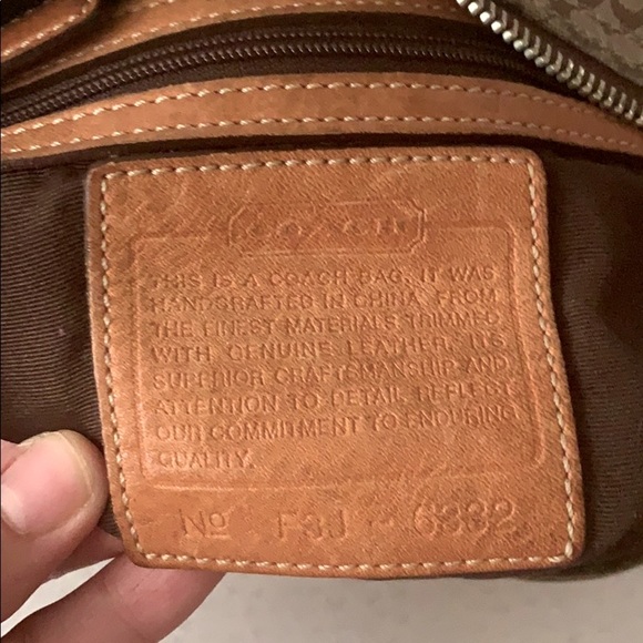 Mini Coach purse 👜 - Picture 9 of 9